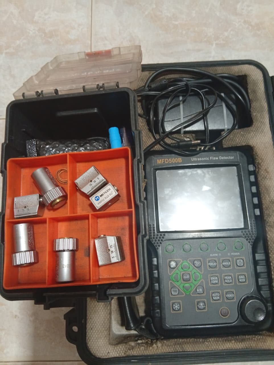Ultrasonic flaw detector